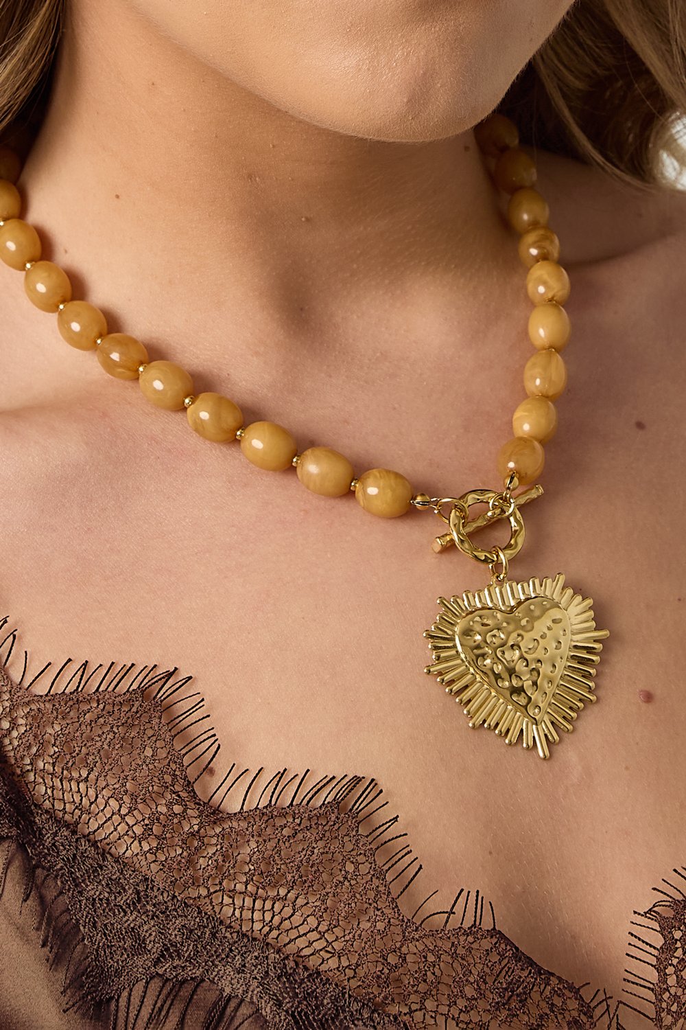 Bead necklace with front closure charm Picture5