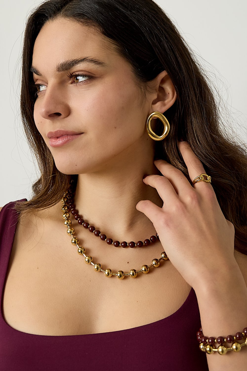 Colliers à plusieurs rangs en acrylique avec perles, collection simple et décontractée pour femmes Image3