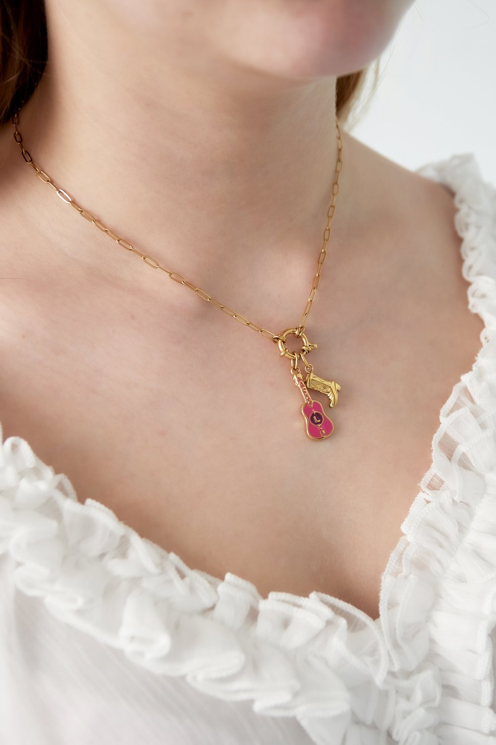 Guitar DIY necklace Picture2