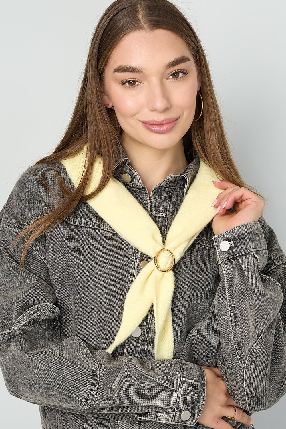 Organic scarf clip with taper Picture2