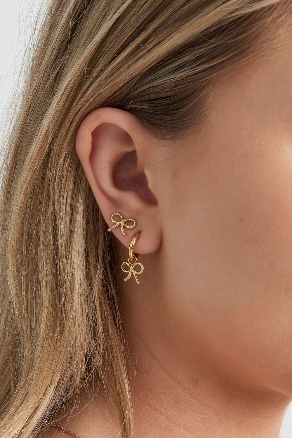Boucles d'oreilles noeud basic - doré Image3