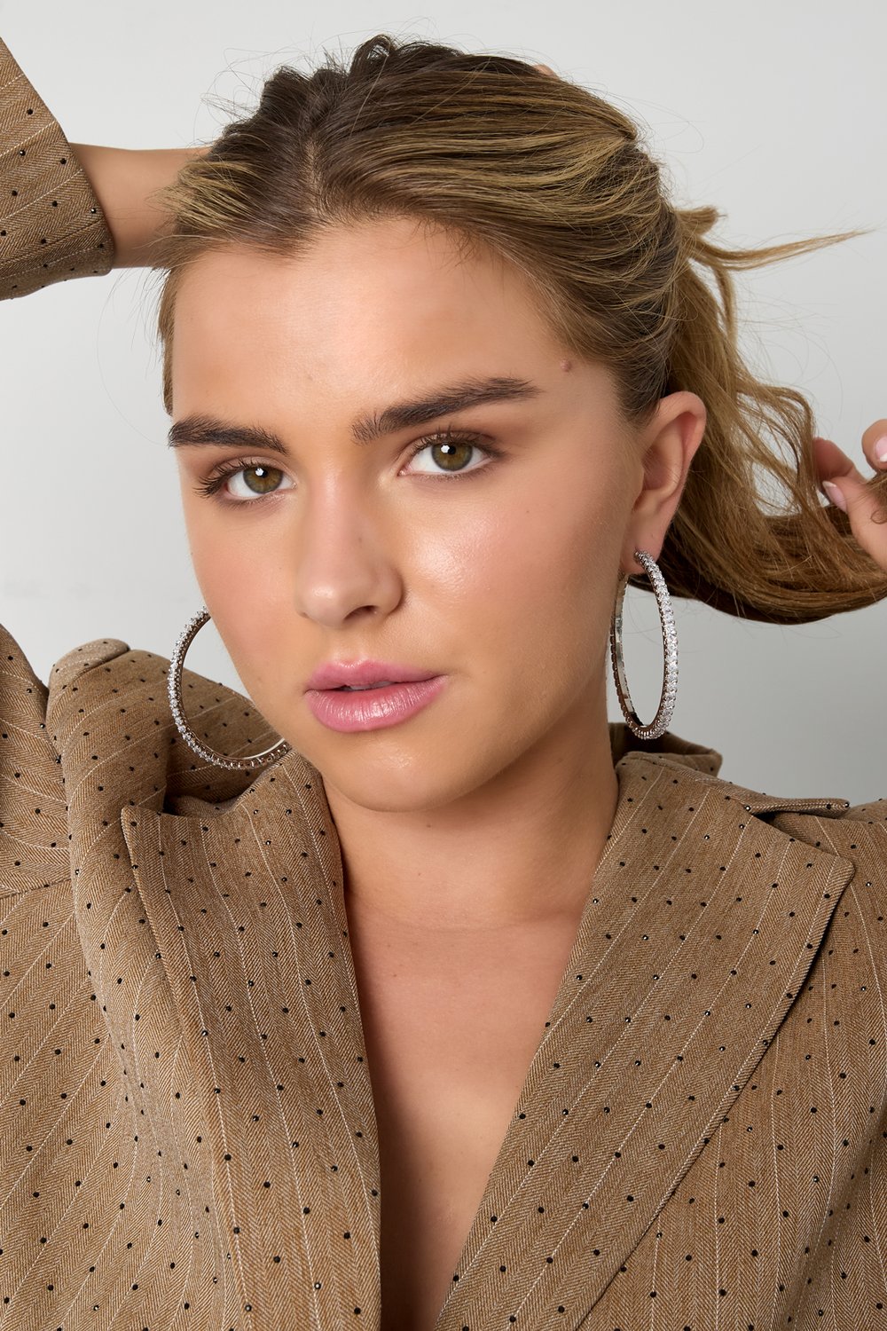 Copper Hoop Earrings Geometric Elegant Christmas Luxurious Series Women's jewelry Picture3