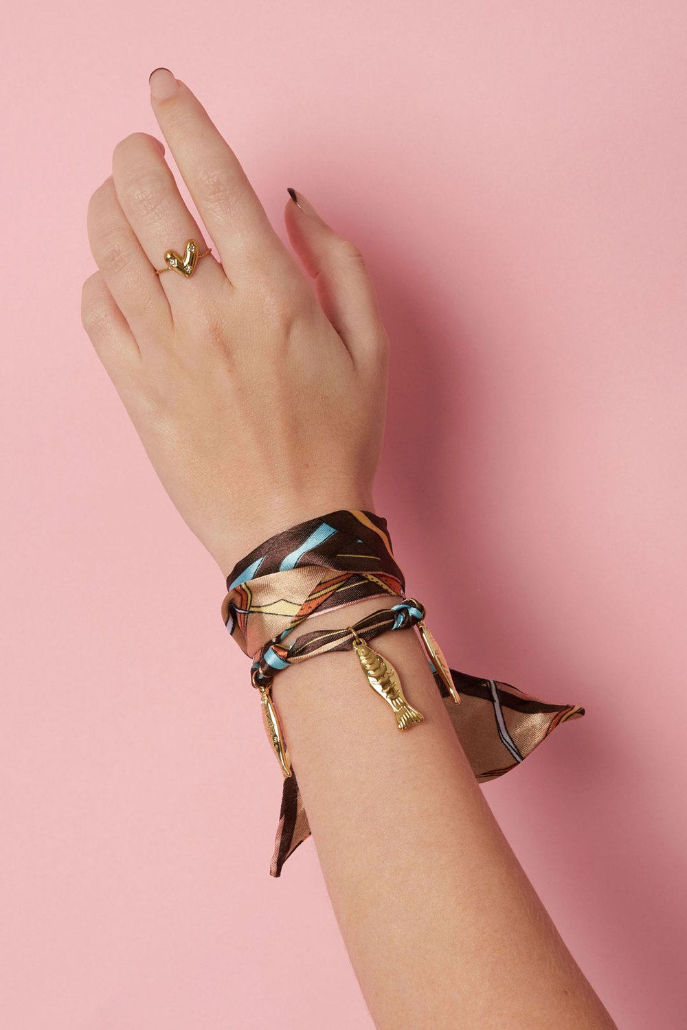 Pulseras de acero inoxidable con dijes de pez, serie casual, diaria y sencilla, joyería para mujer Imagen2