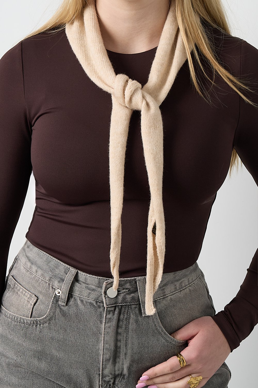 Minimalist Solid Color Triangle Scarf Picture3