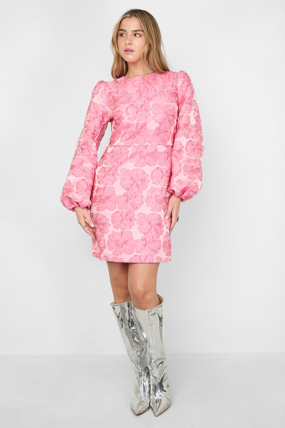 The Heartbreak Dress Picture8