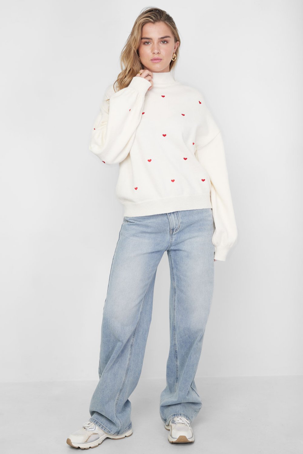 Knitted sweater with hearts h5Picture6