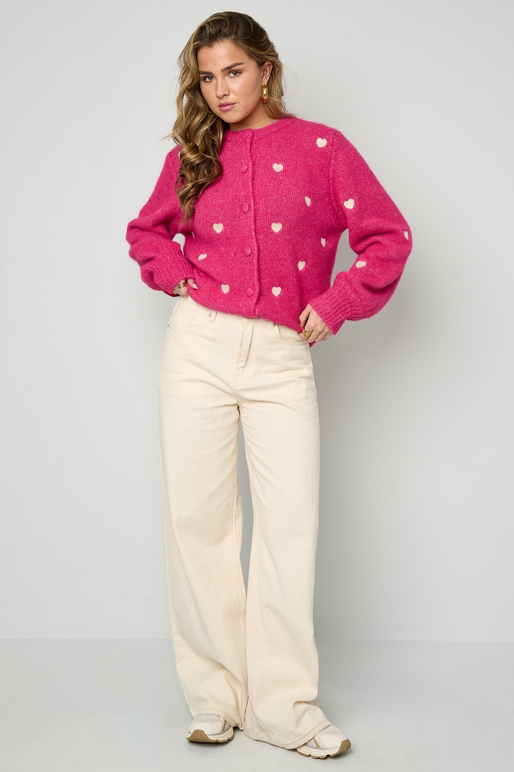 Heart Cardigan Picture6