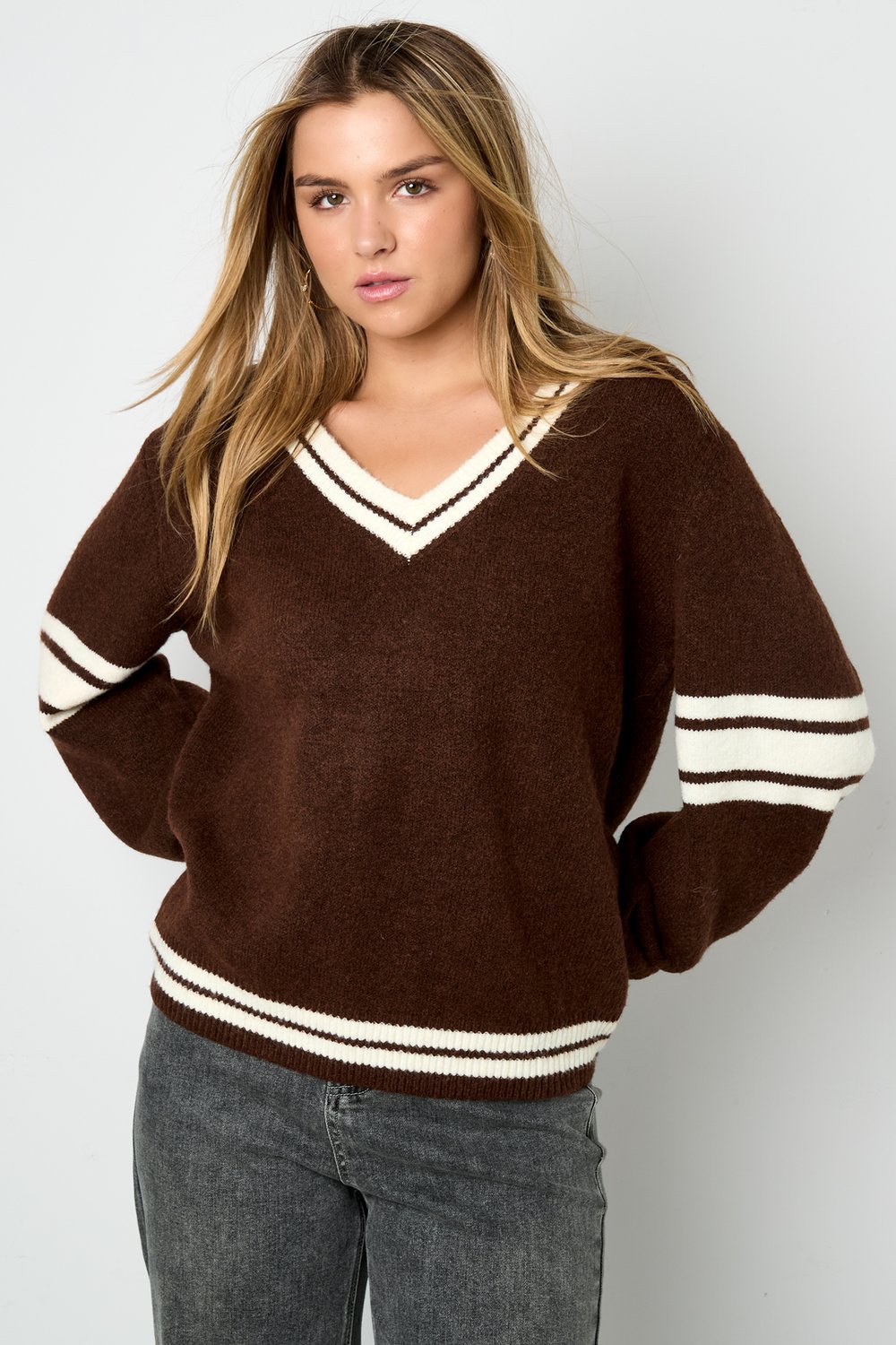 Knitted Polyester Fiber Women's V-Neck Sweater Sporty Contrast Stripes h5Picture8
