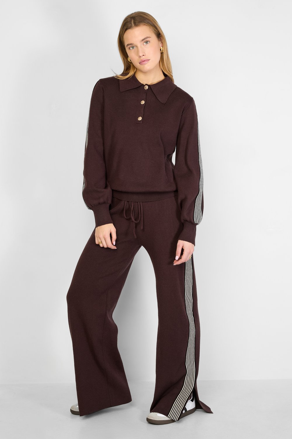 Knitted trousers with stripes h5Picture6