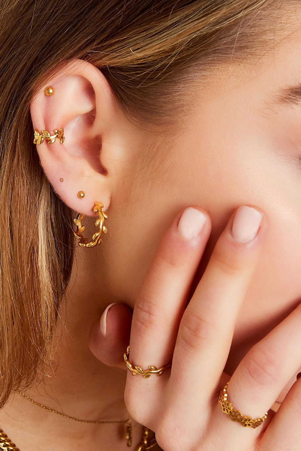 Earcuff laurel shape Gold Color Stainless Steel h5Picture2