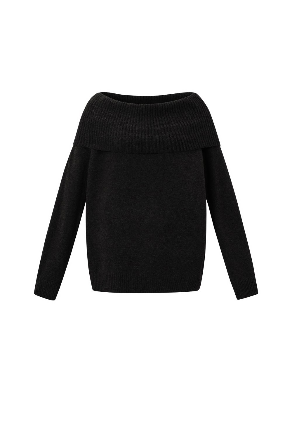 Off the shoulder basic sweater 