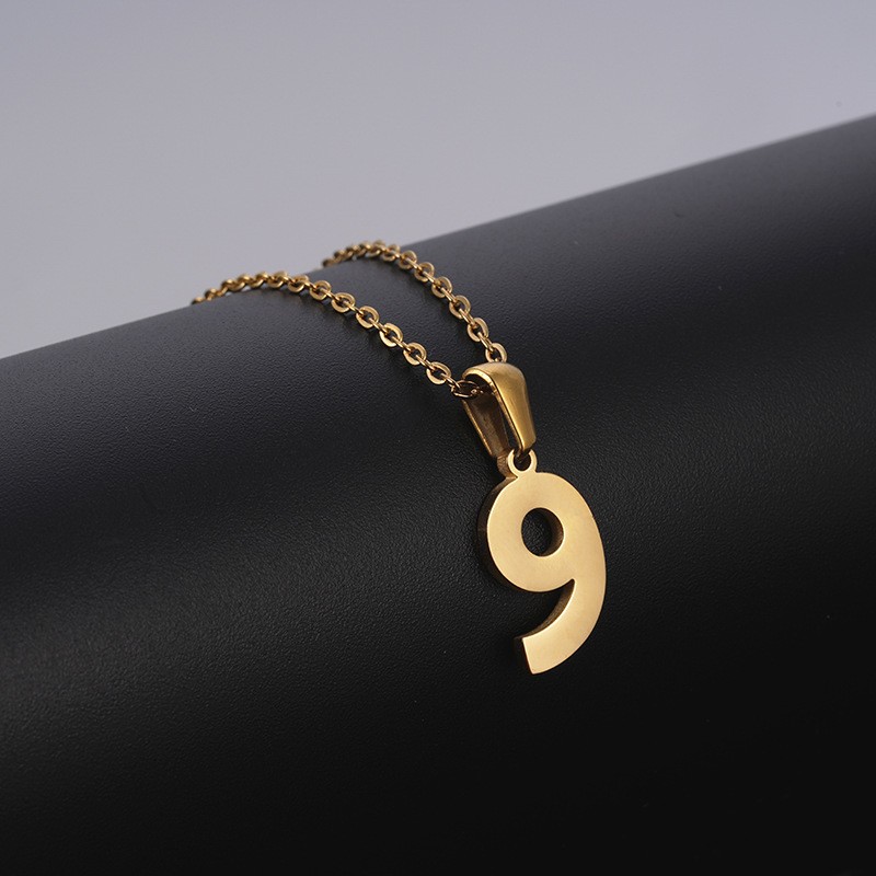 1 Piece Golden Simple Series Simple Letter Women's Pendant Necklaces