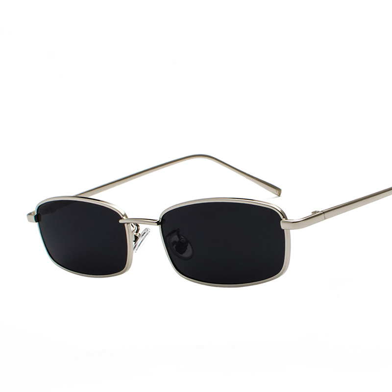 1 pair of fashionable and sweet solid - colored metal - spliced women's sunglasses