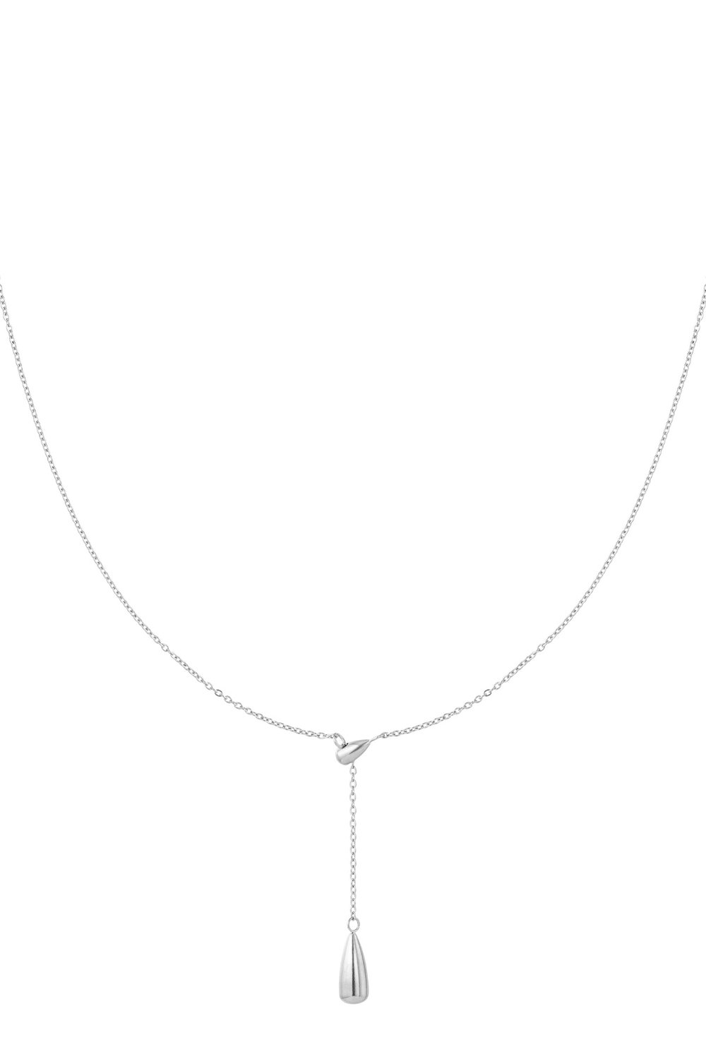 collana con ciondolo a goccia