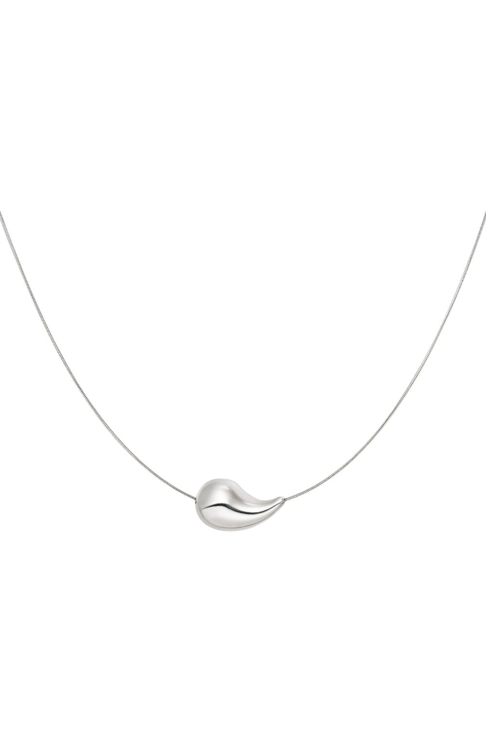 simple necklace with drop