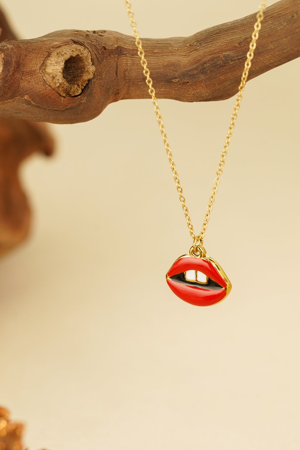 necklace kiss my lips Picture3
