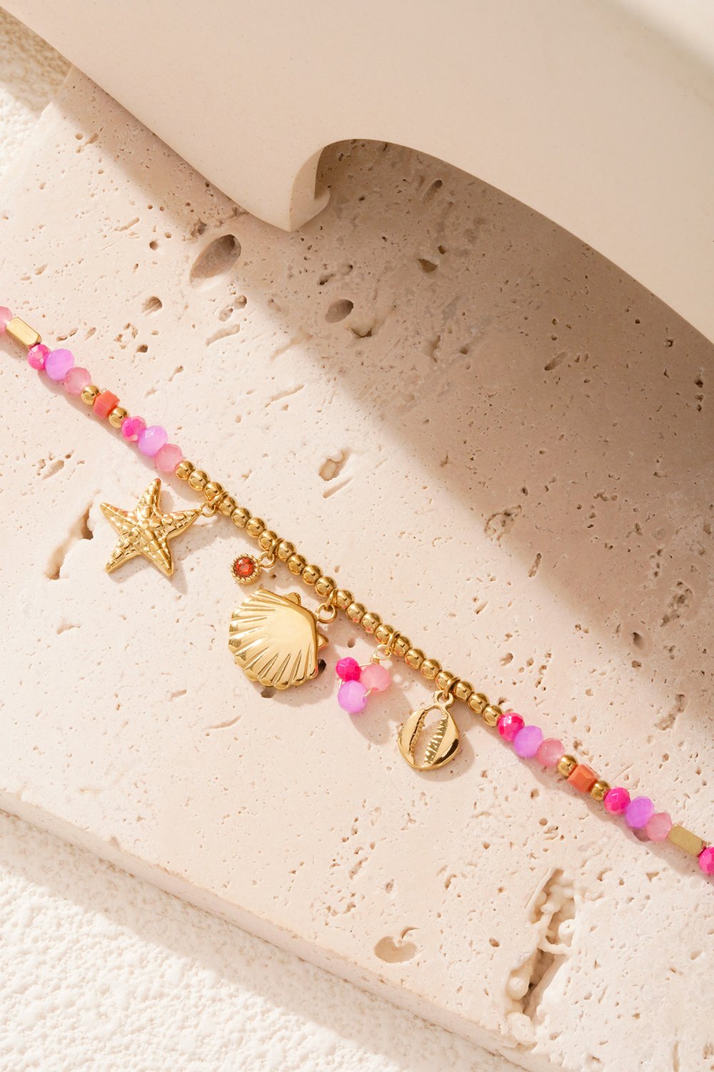 Queen of the sea Necklace h5Picture4