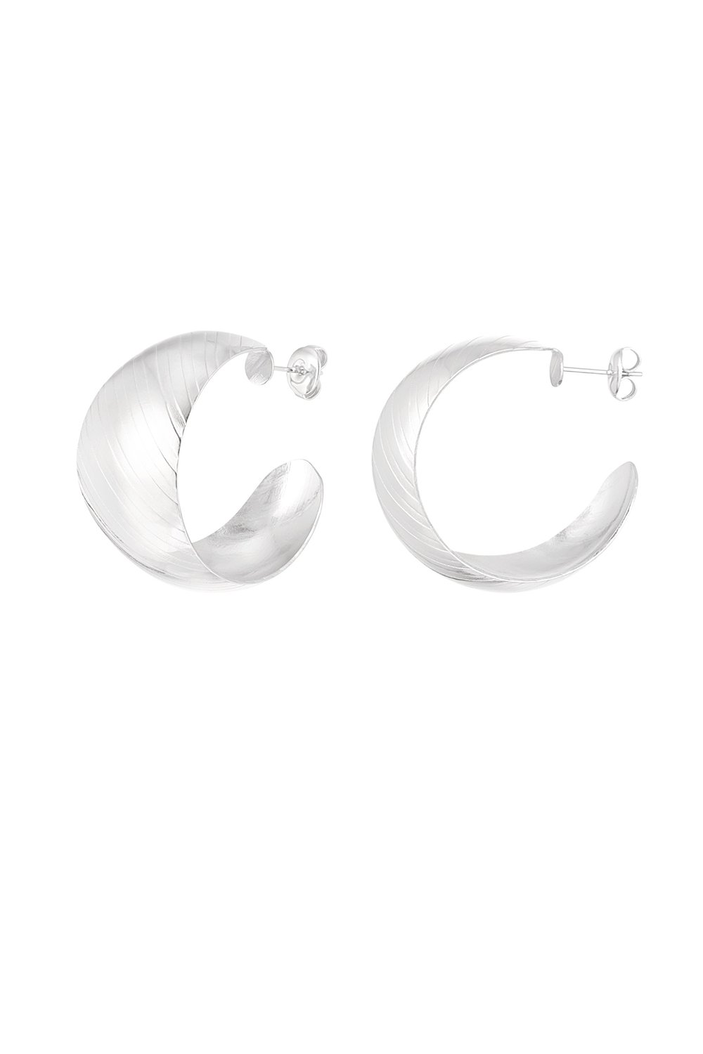 earrings brushed 