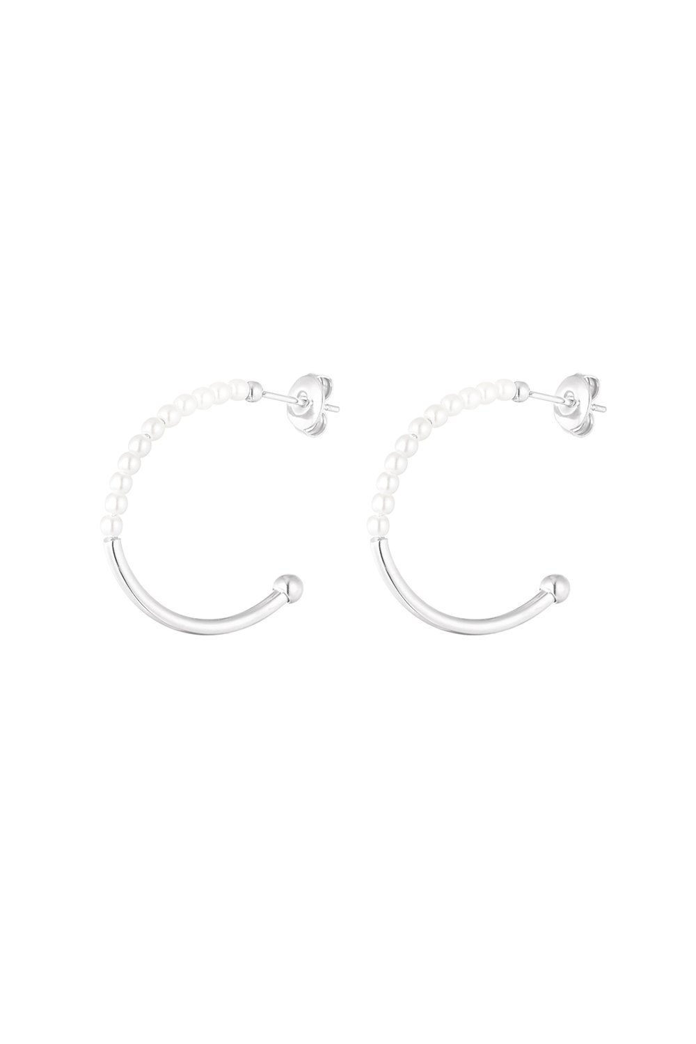 round earrings half pearl 