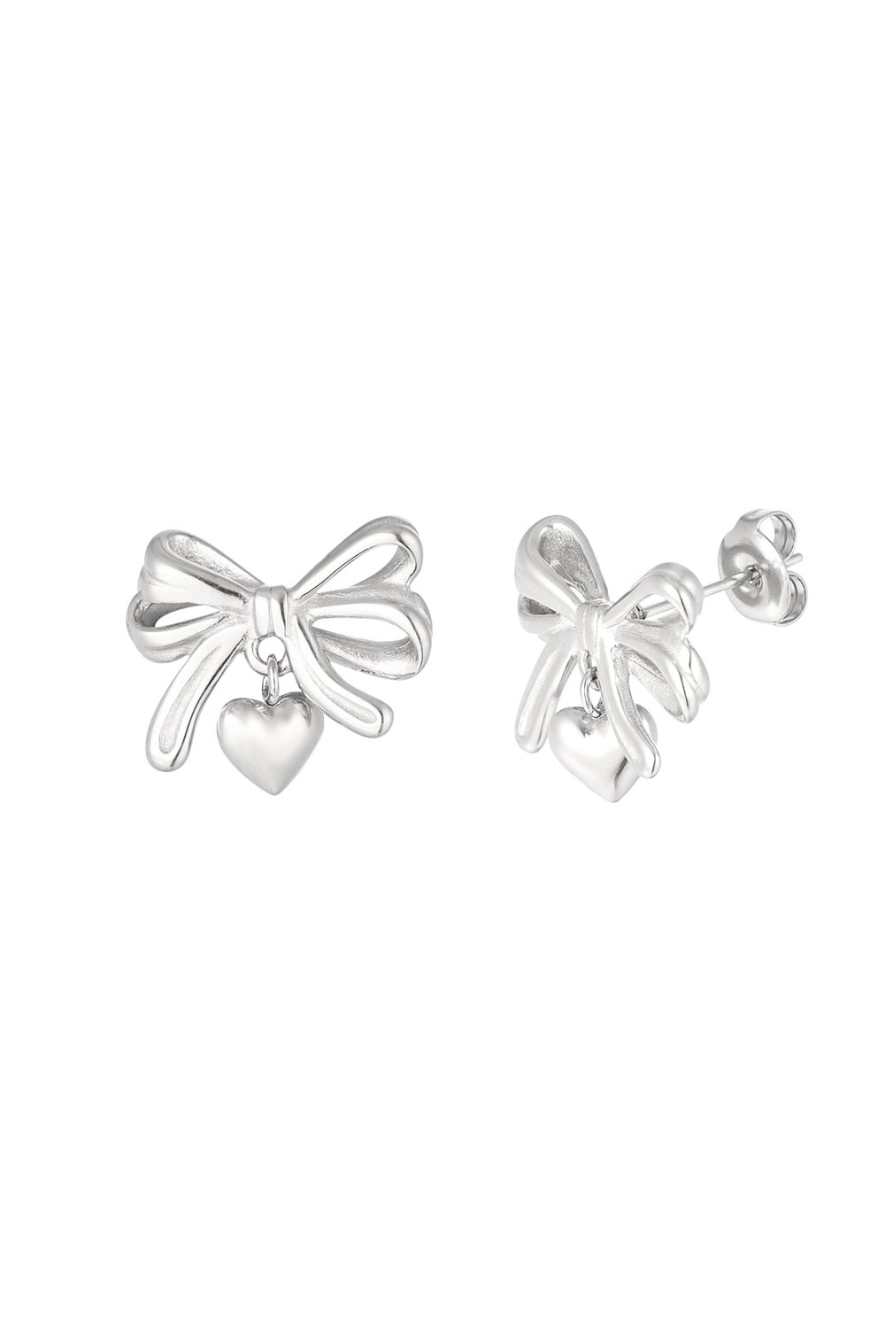 bow with heart earrings 