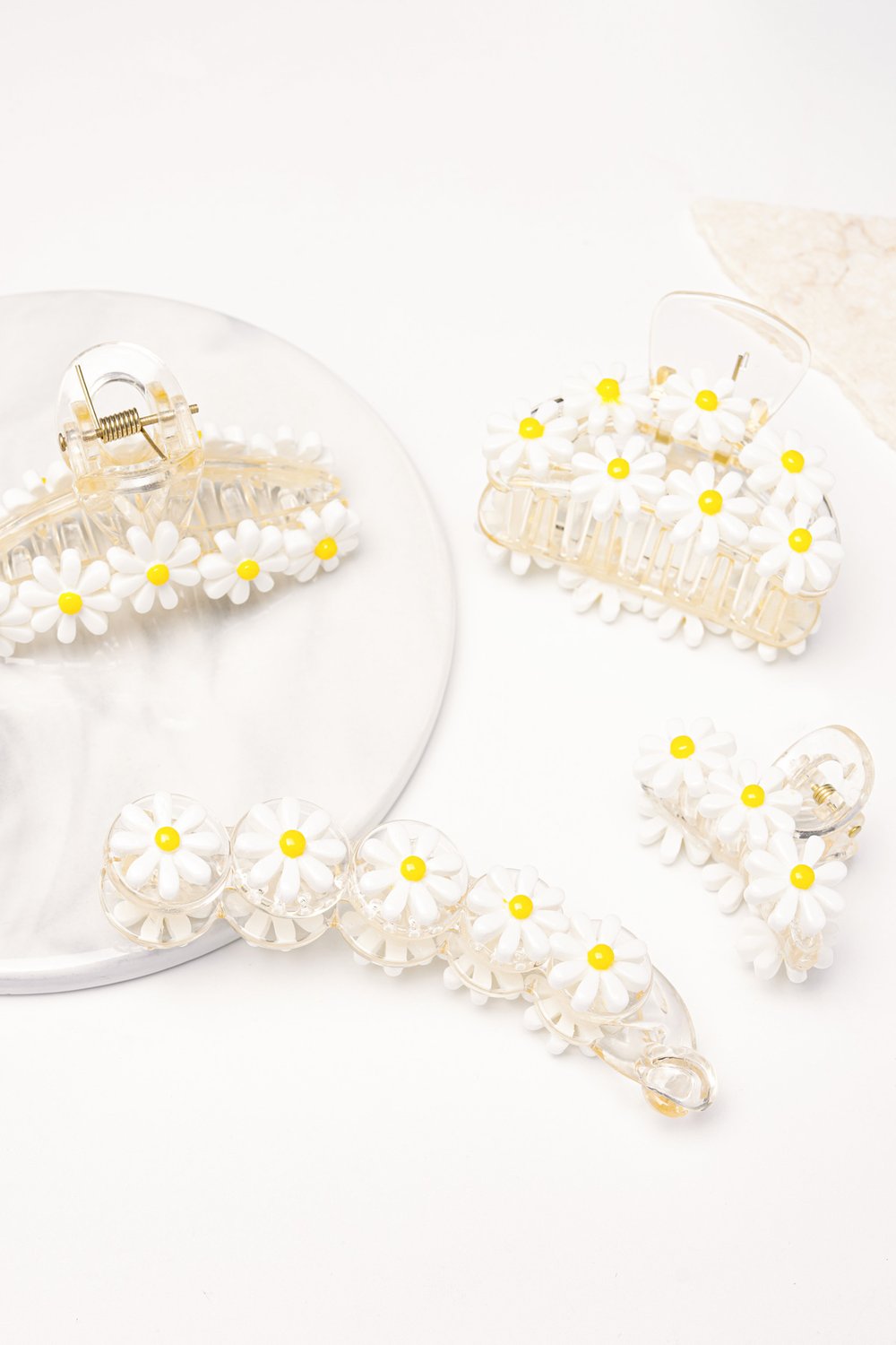 Hair clip white flowers h5Picture4