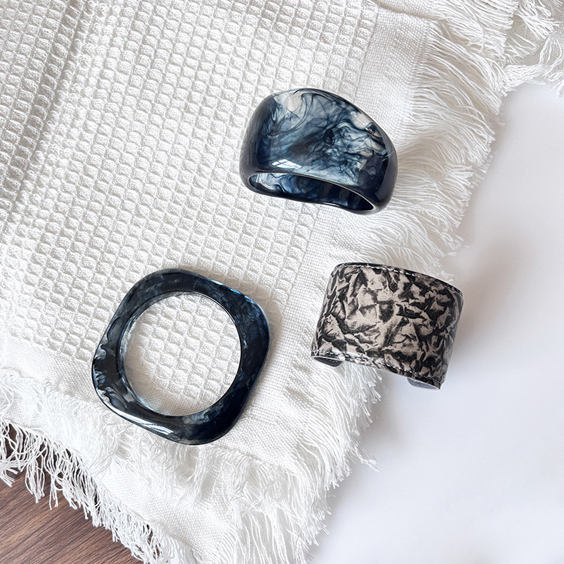 1 Parça Lüks Seri Retro Degrade Renkli Reçine Kadın Bilezikleri h5Resim5