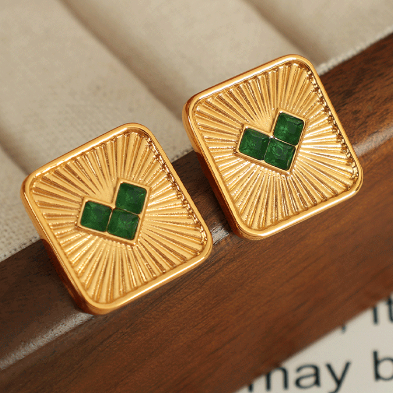 1 pair simple series retro heart stainless steel  gold plated zircon women stud earrings 