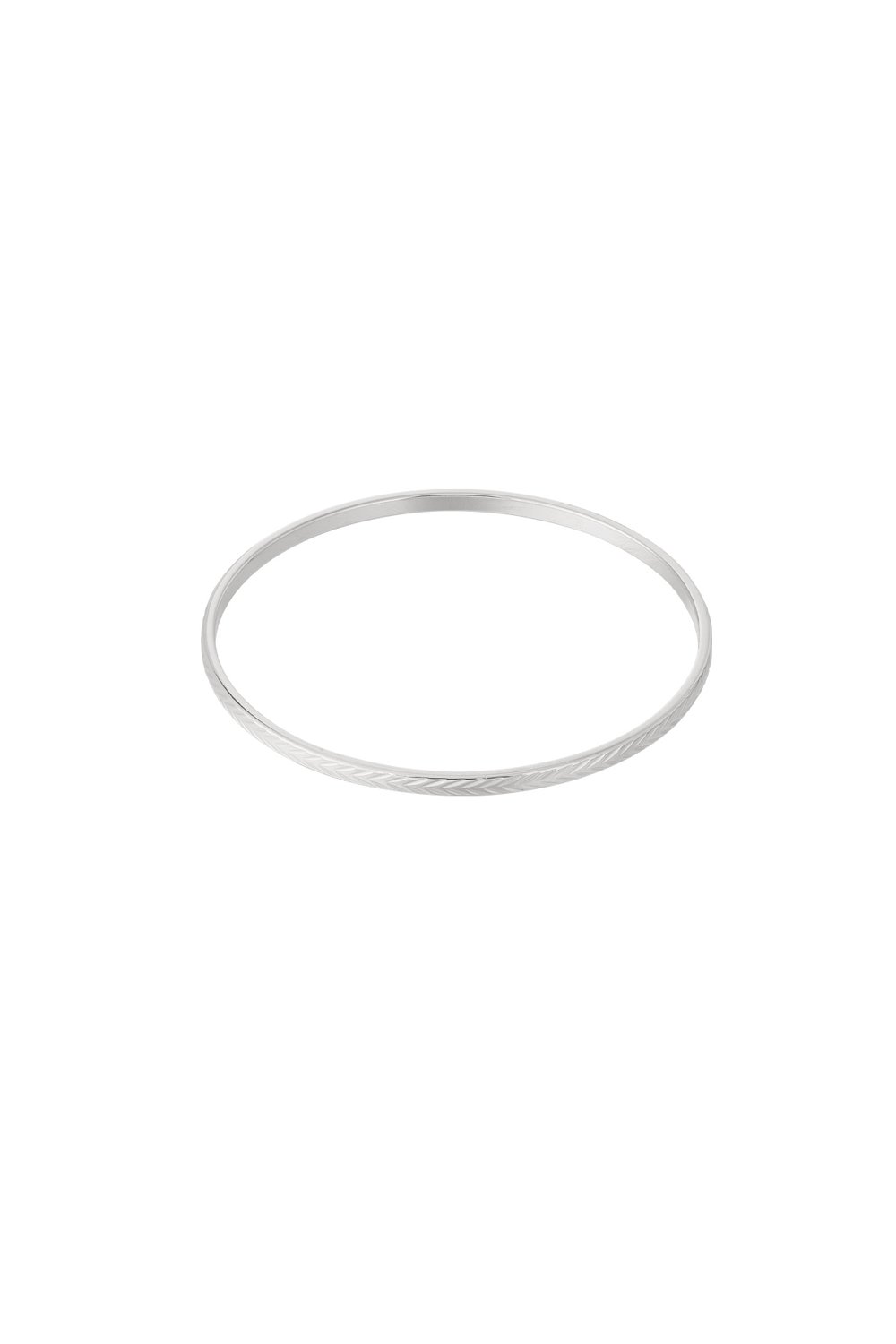Simple arrow bangle 