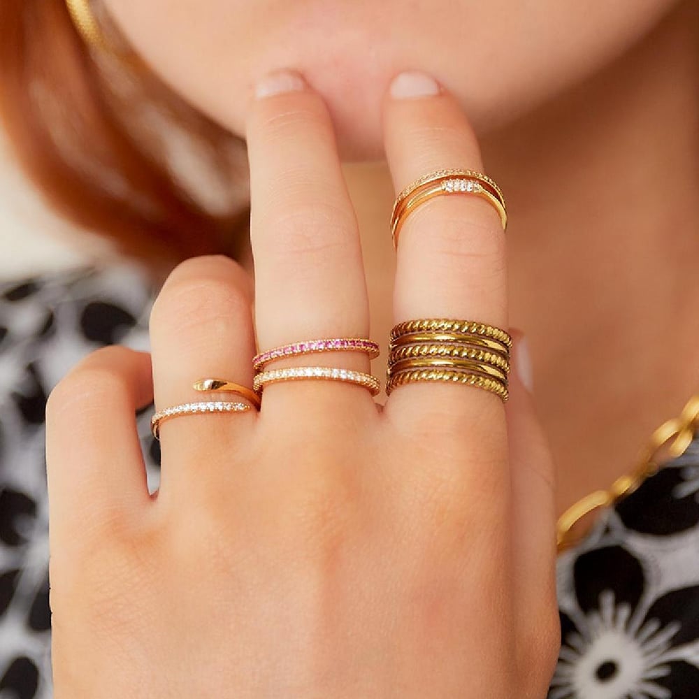 Adjustable snake ring with zircon stones