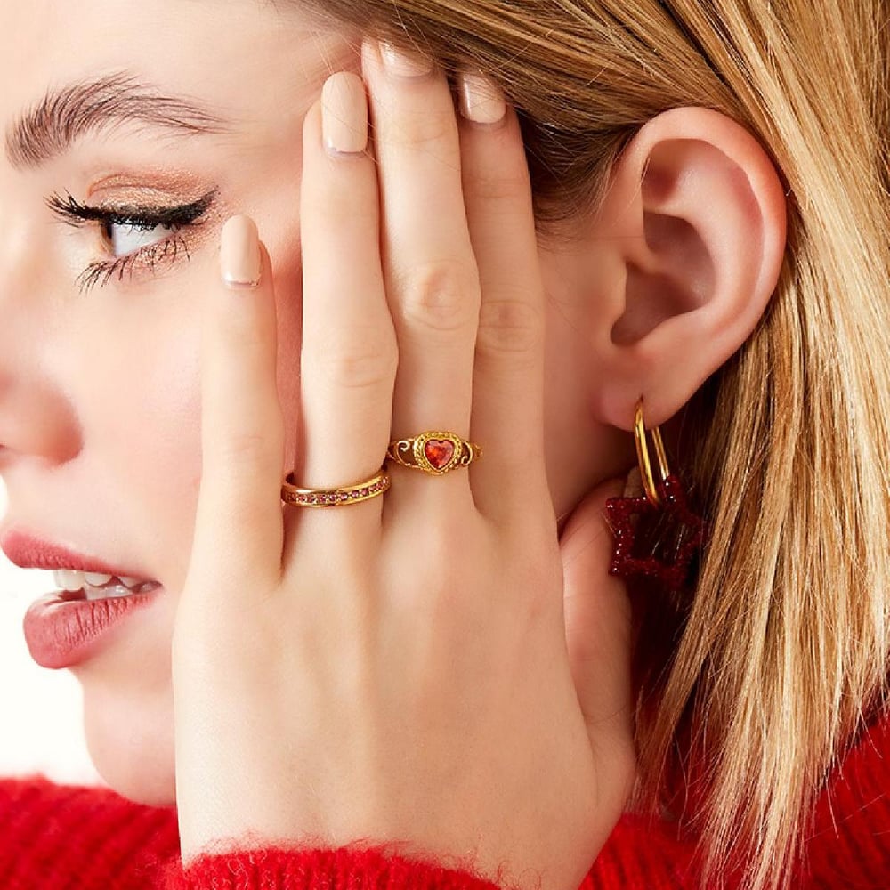 Stainless steel ring with zircon stone heart