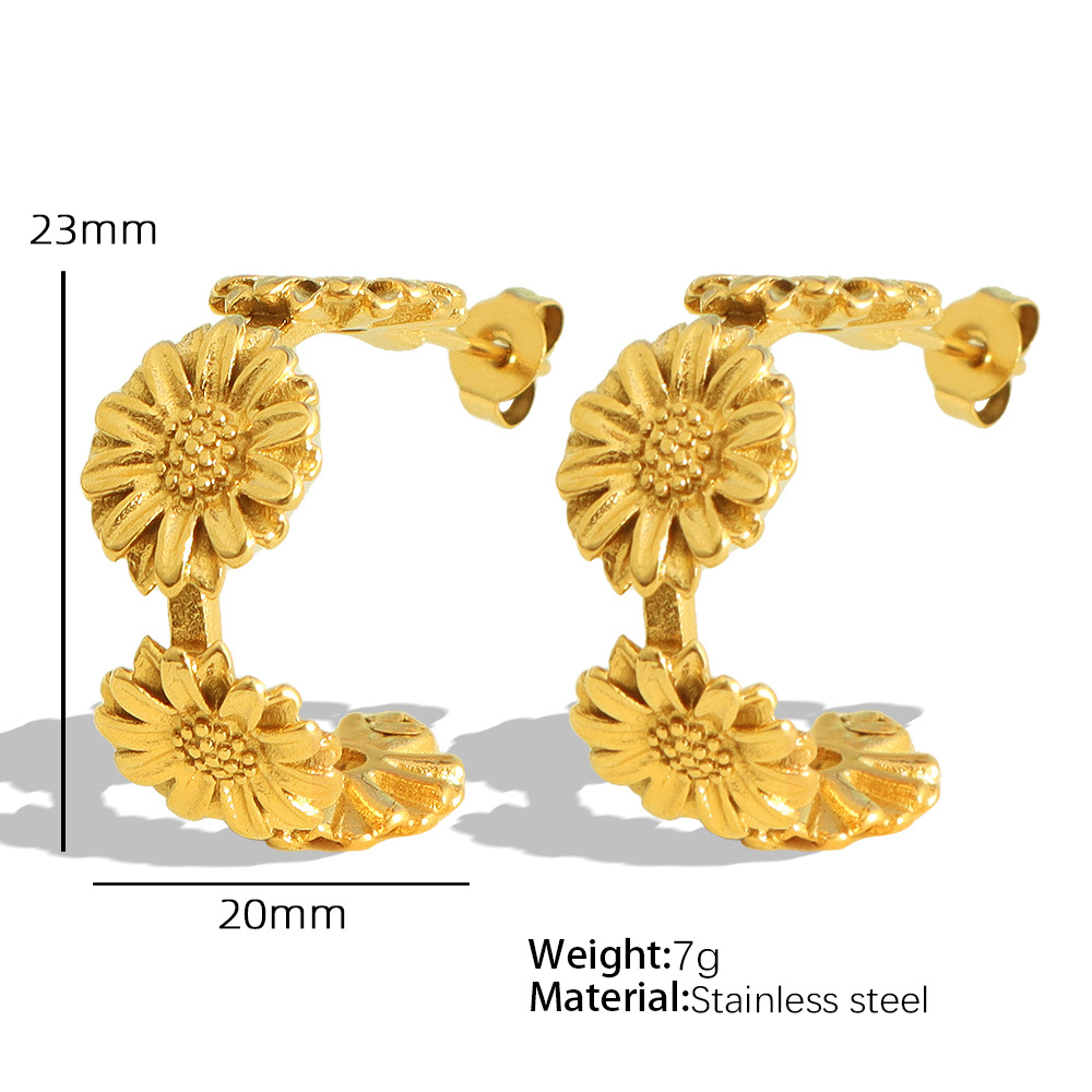 1 pair romantic series retro flower stainless steel  gold plated women hoop earrings h5Picture2