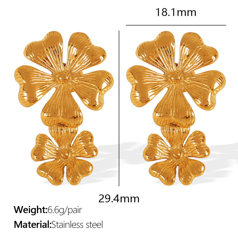 1 pair romantic series sweet flower titanium steel  gold plated women stud earrings h5Picture2
