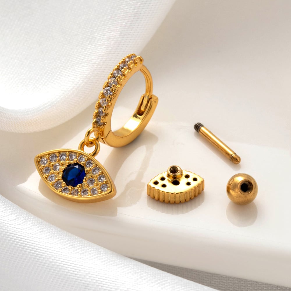 1 Piece Simple Series Classic Eye Copper No Plating Material Zircon Women Stud Earrings Picture2