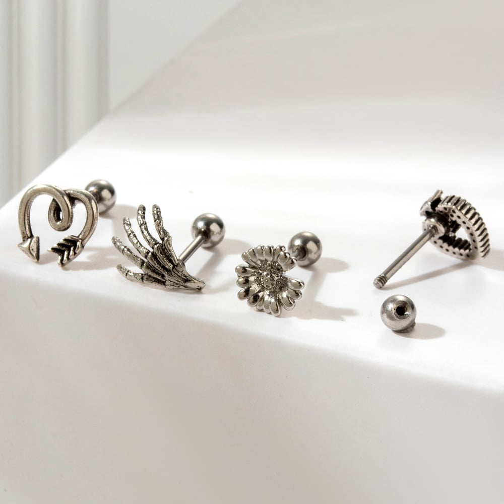 1 Piece Simple Series Classic Heart Titanium Steel No Plating Material Zircon Women Stud Earrings Picture2