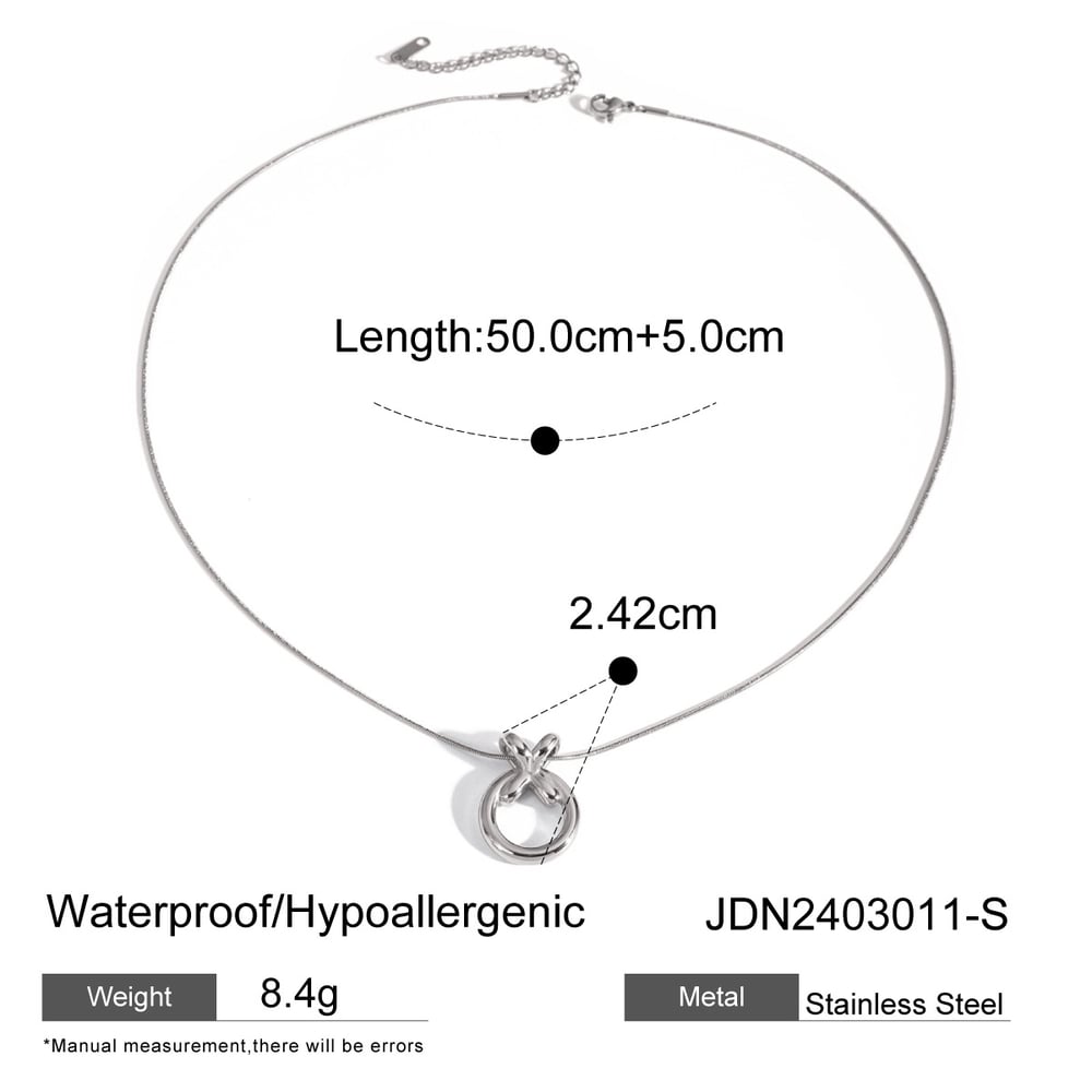 unique design  gold stainless steel/xo integrated pendant necklace  cold style circle titanium steel necklace Picture2