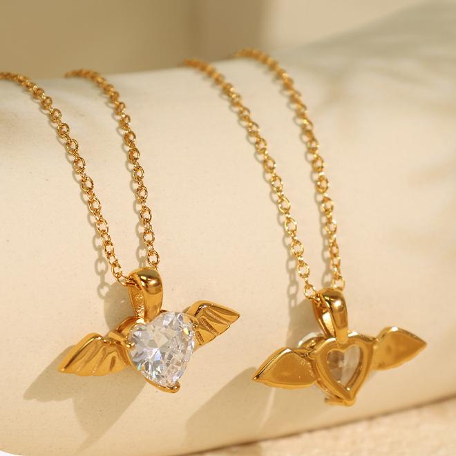1 piece luxurious series elegant heart wings titanium steel  gold color plated rhinestone women's pendant necklaces