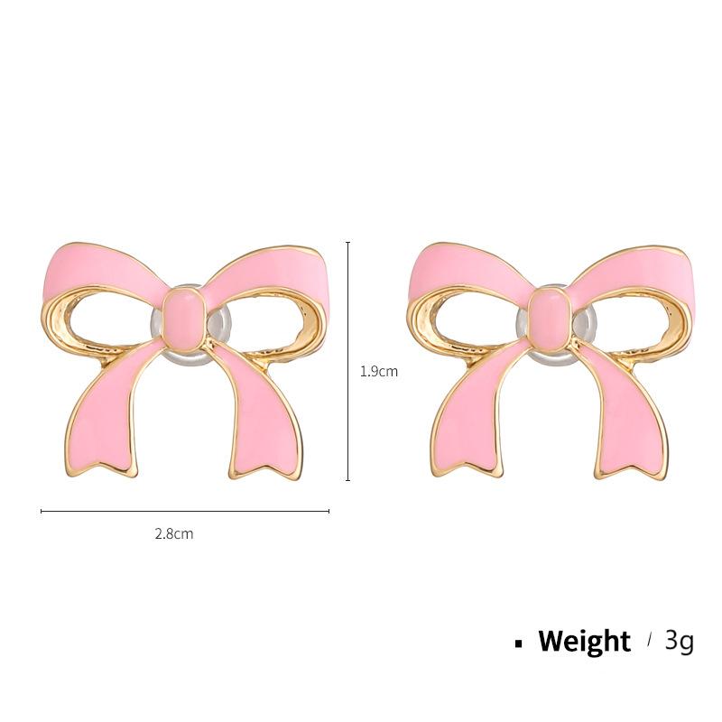 1 Pair Designable Series Elegant Heart Shape Gold Color Alloy Chic Women's Stud Earrings