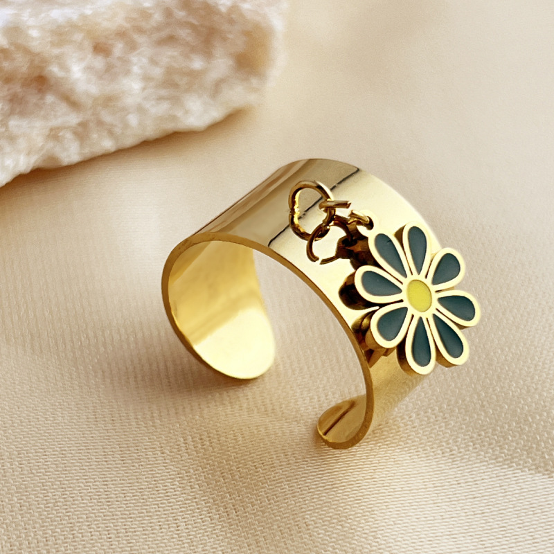 1 Piece Romantic Series Colorful Natural Daisy Dangle Stainless Steel Gold Color Women's Adjustable Rings 