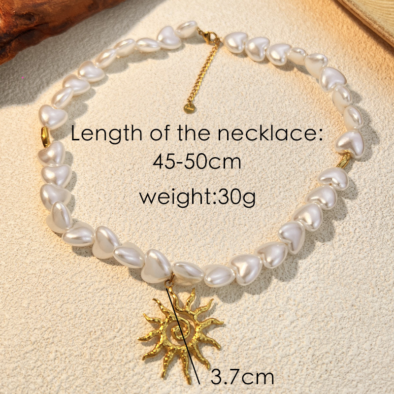 1 Piece Retro Style Sun Shape Stainless Steel Gold Color Women's Pendant Necklaces