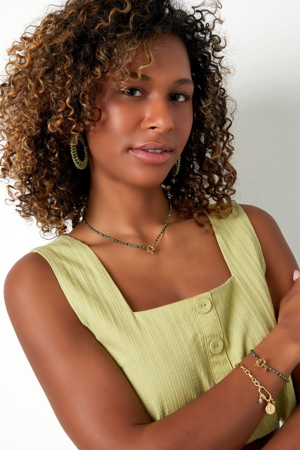 Perlenketten-Herzverschluss – grüner und goldener Edelstahl Bild2