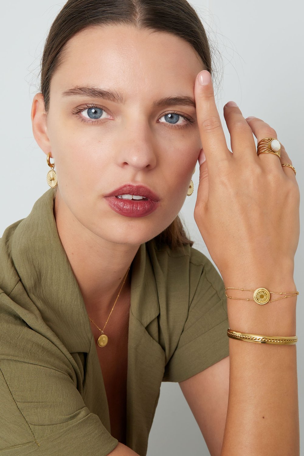 Halskette mit doppelter runder Münze – Goldfarbe - Goldfarbefarbe Bild4