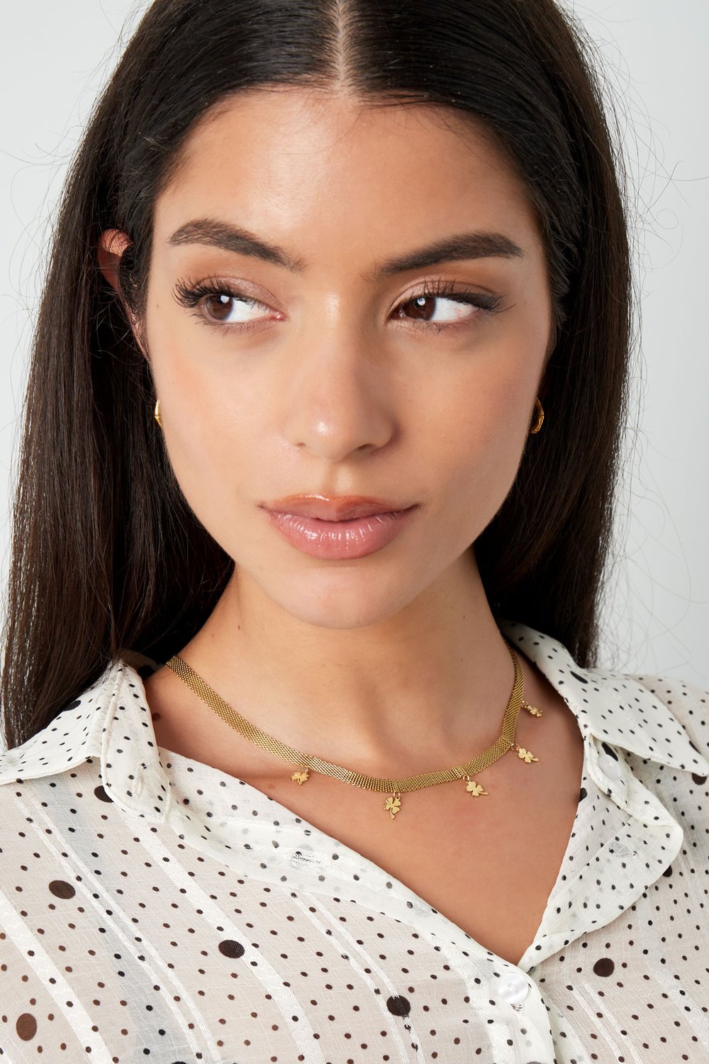 necklace robust with clovers Picture2