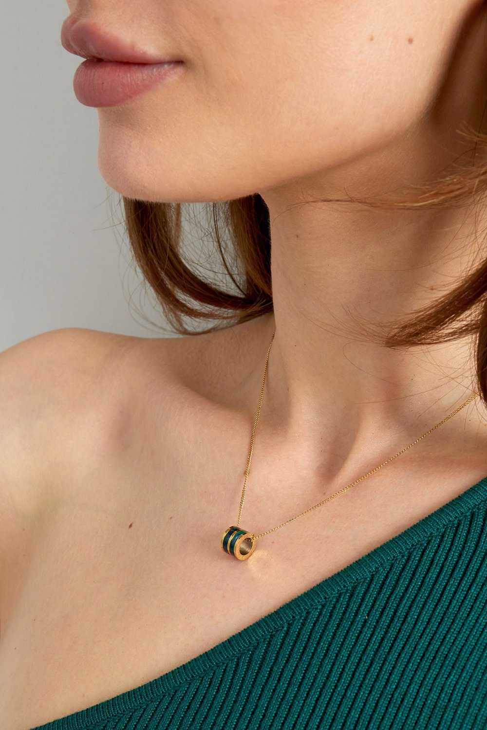 Necklace round charm - Gold color/black Picture3