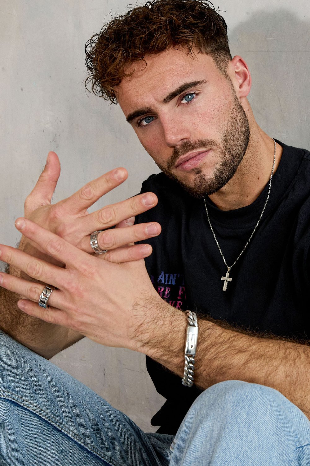 collana con croce da uomo Immagine5