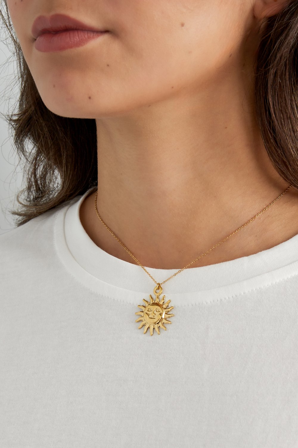 golden hour babe necklace Picture2