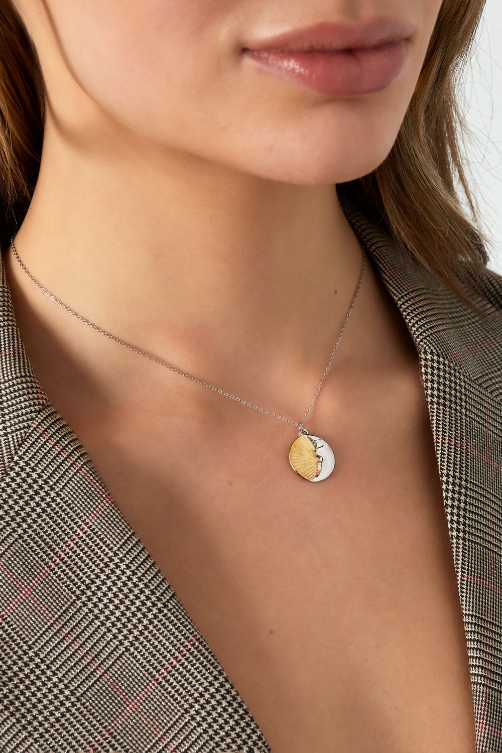 moonrise necklace Picture3