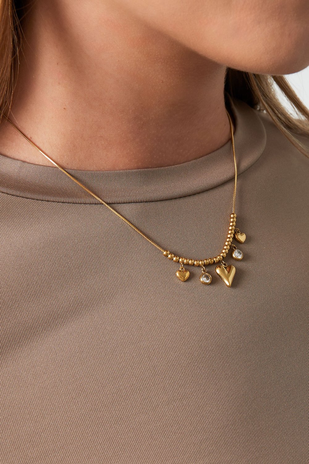 gleaming heart necklace Picture2