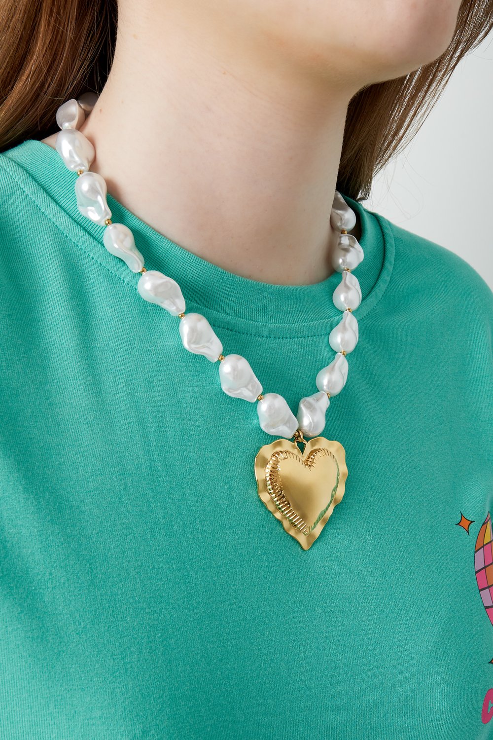 Pearl love Necklace Picture2