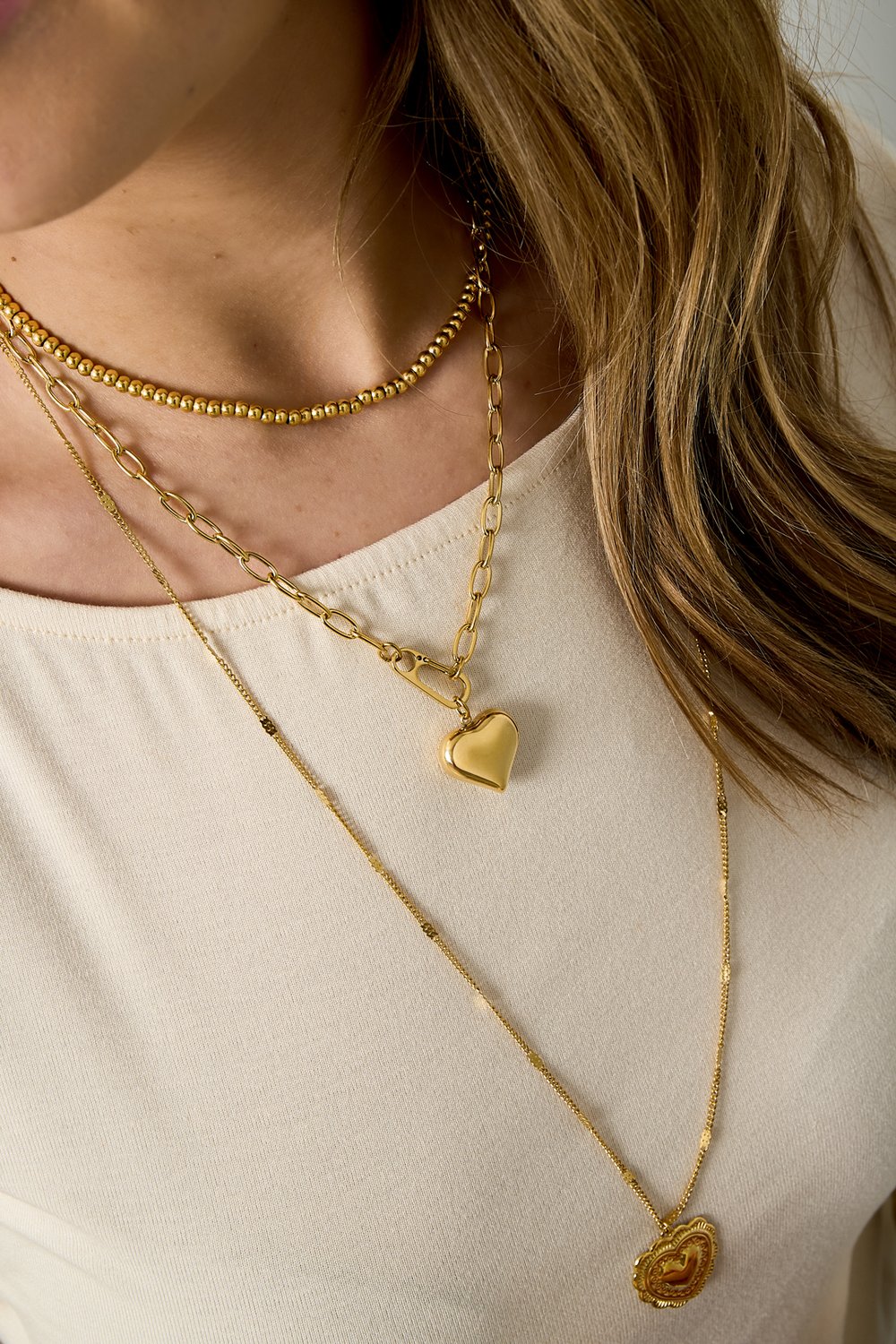 Halskette mit Herzanhänger und Vorderverschluss h5Bild2