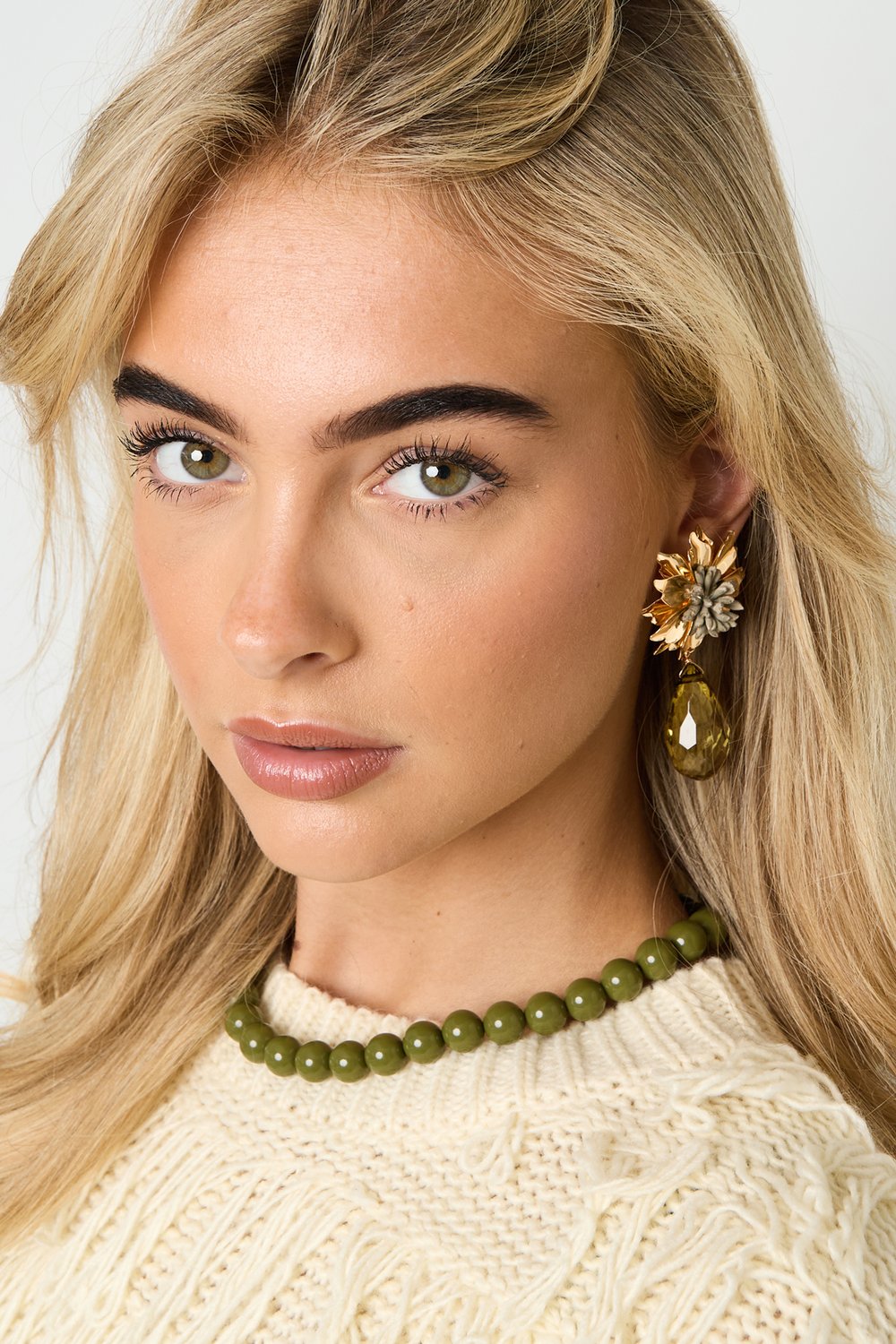 Colored small bead necklace-12mm Picture3